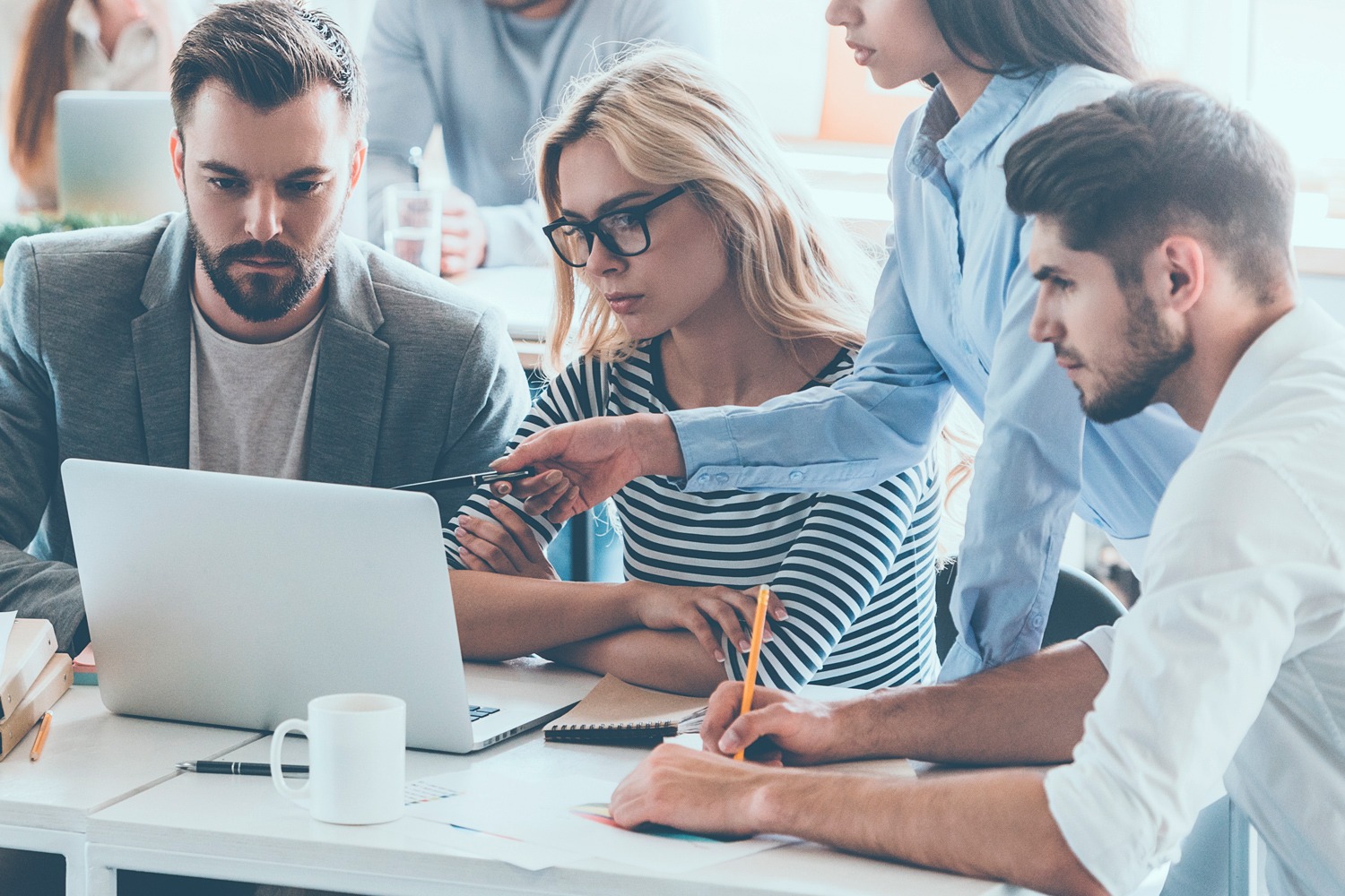 como-estabelecer-um-limite-entre-o-exercicio-da-lideranca-no-ambiente-de-trabalho-e-a-pratica-de-condutas-abusivas